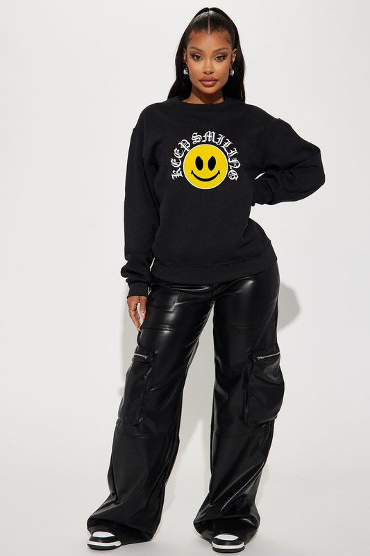 LONG SLEEVE HAPPY FACE